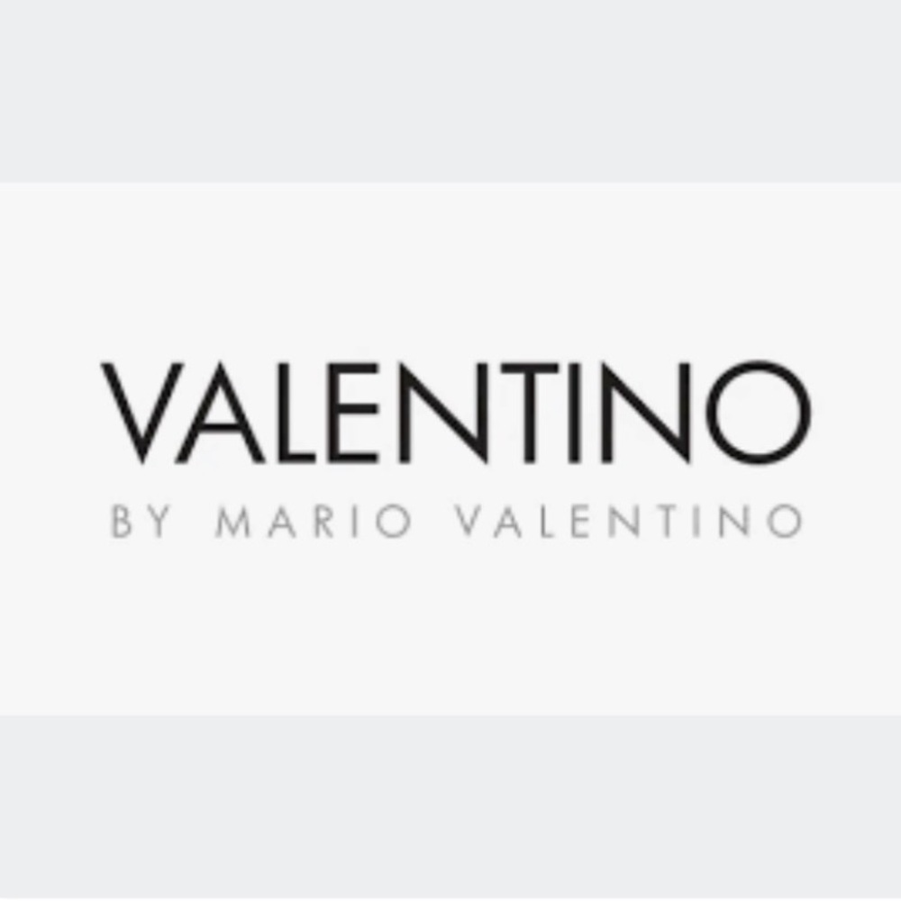 VALENTINO BY MARIO VALENTINO LUXURY LEATHER BAG